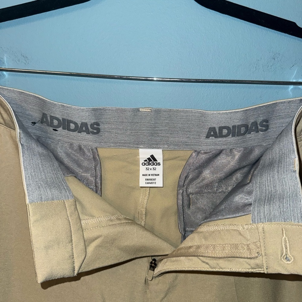 Men's Adidas Beige Chino Golf Pants - Picture 4 of 4